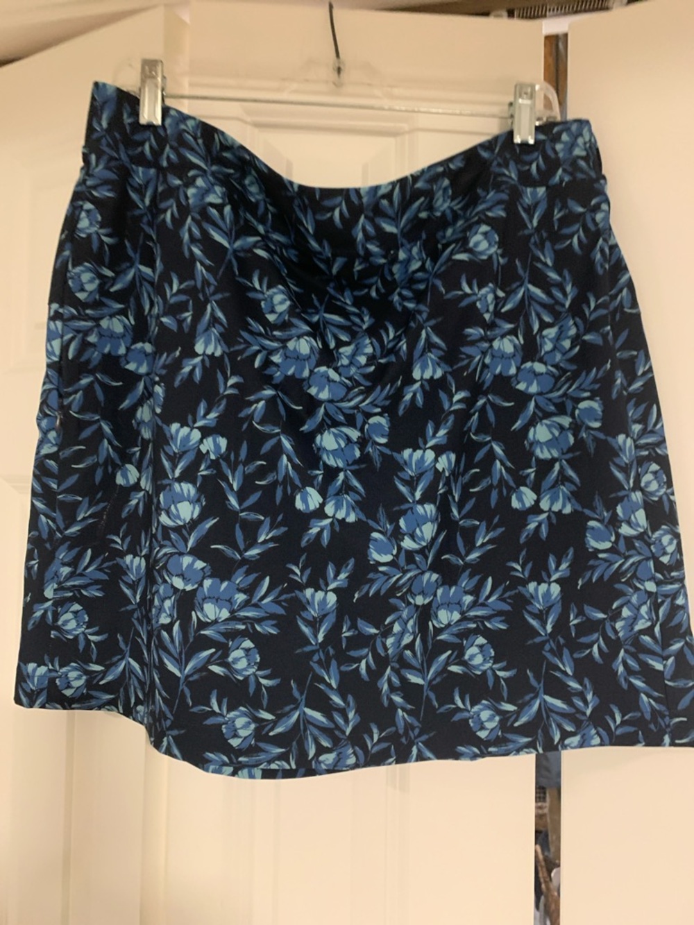 Womens Navy Blue Floral A-Line Skort